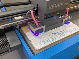 The ColorJet Verve Mini machines can print on a range of materials in thicknesses from 3mm to 22mm, including glass, alupanel, MDF and plywood.