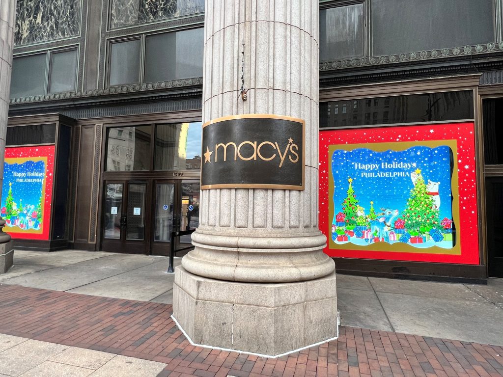 Drytac SpotOn White M50 used for Macy's Christmas display